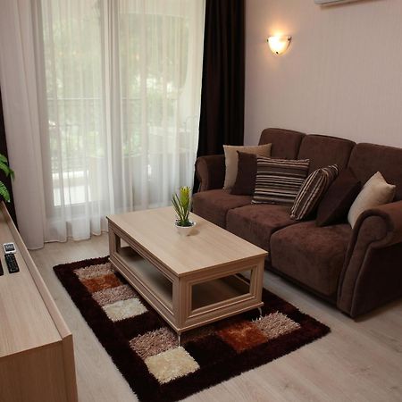 Harmony Suites Jungle Napospart Szoba fotó