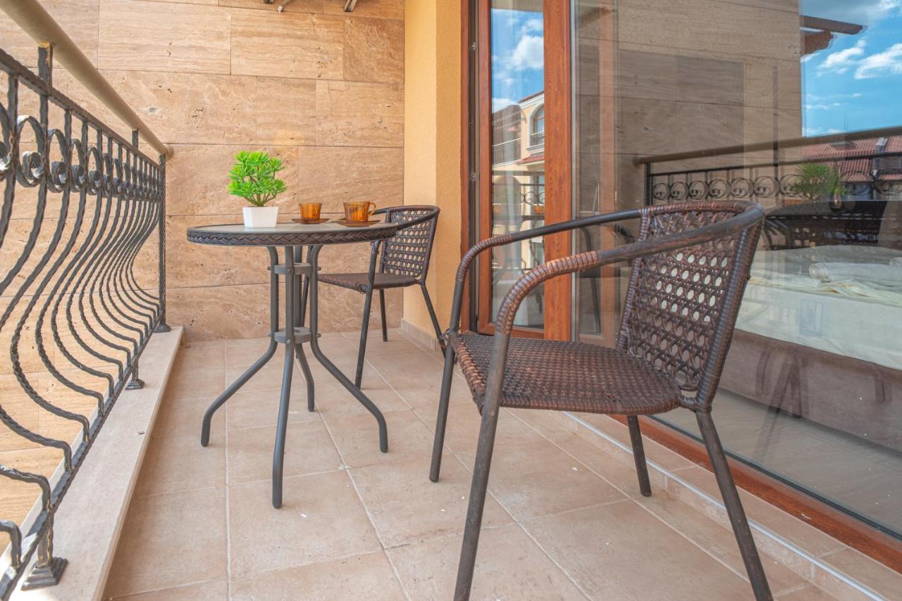 Harmony Suites Jungle Napospart Kültér fotó